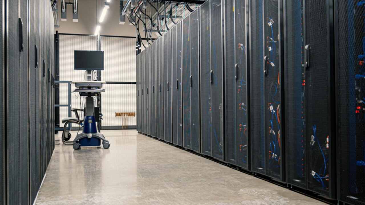 Kenapa Aplikasi Tidak Terhubung Langsung ke Database: Tiga Pagar yang Dipasang Lapisan API